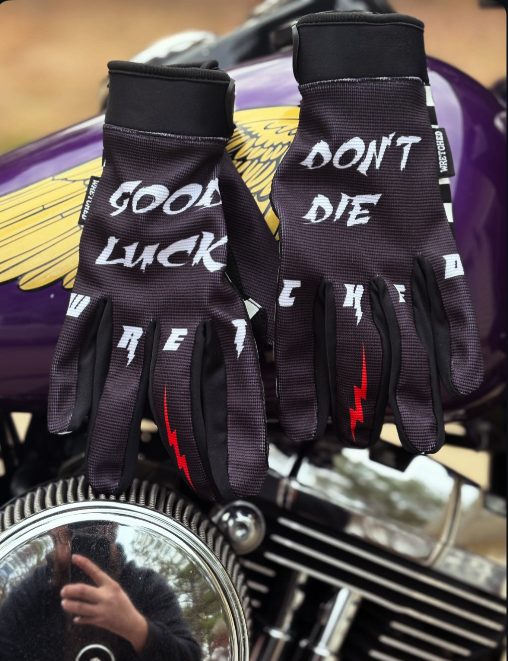 Good luck don't die gloves