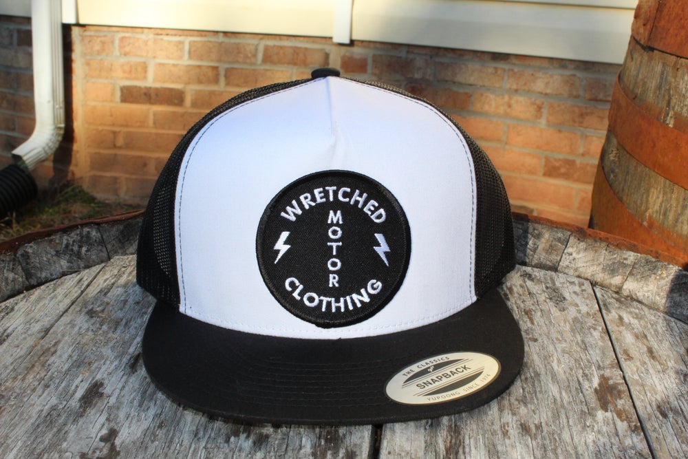 wretched white og trucker snapbacks