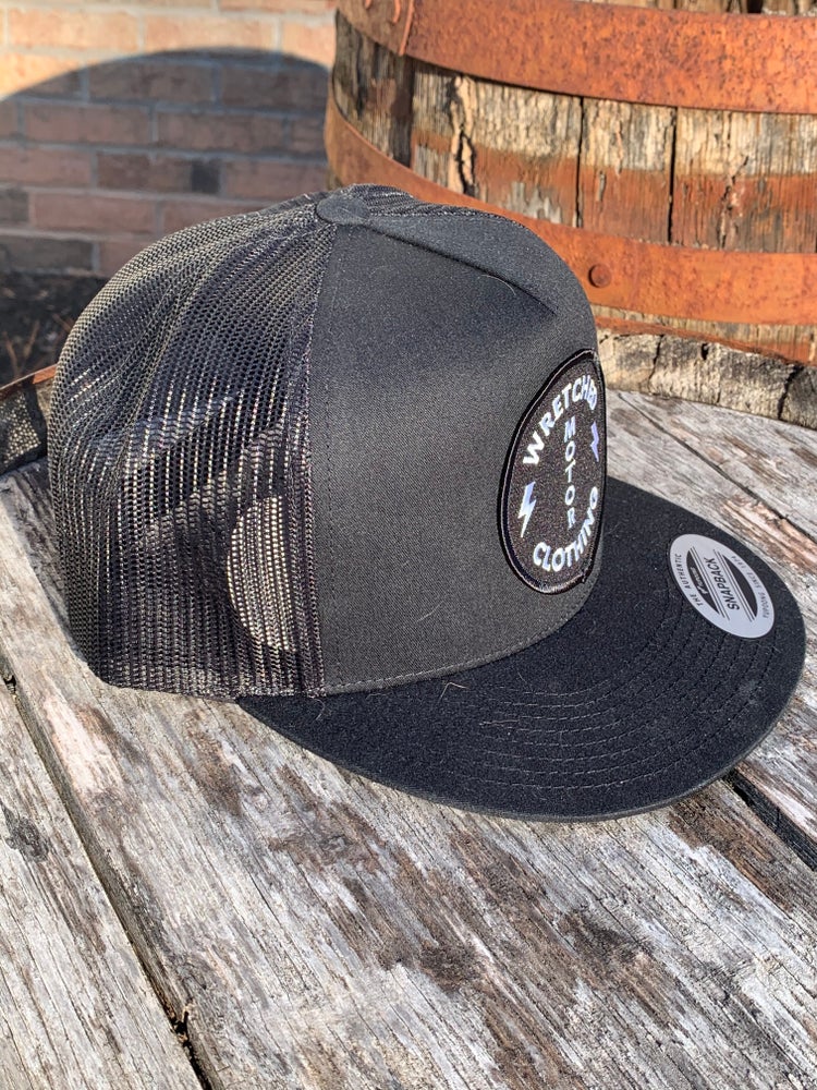 Black logo snapback